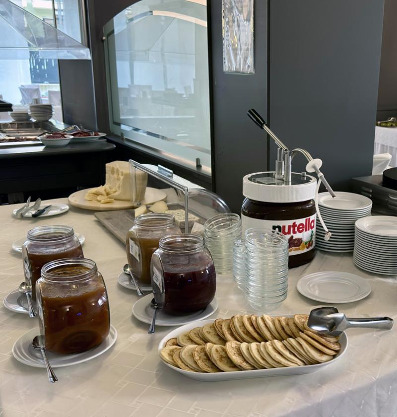 royalhotels en breakfast 011