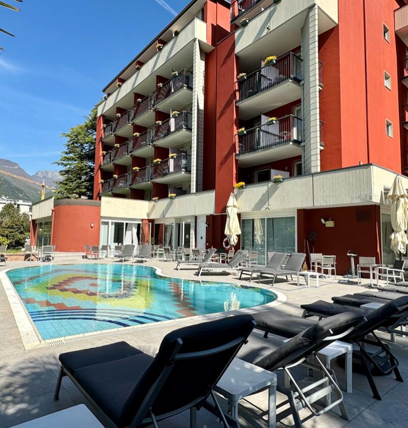 royalhotels en swimming-pool-riva-del-garda 006